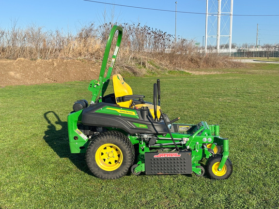 2023 John Deere Z915E Mower/Zero Turn