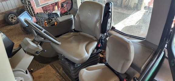 2014 John Deere 9560RT Tractor Rubber Track