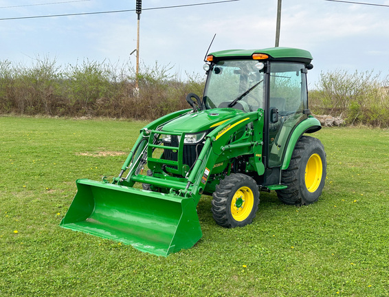 2016 John Deere 3039R Tractor Compact