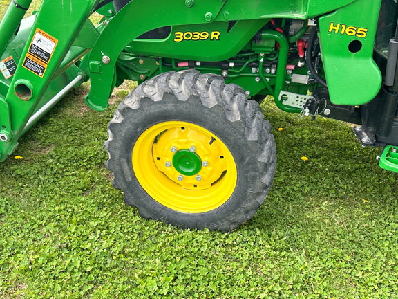 2016 John Deere 3039R Tractor Compact