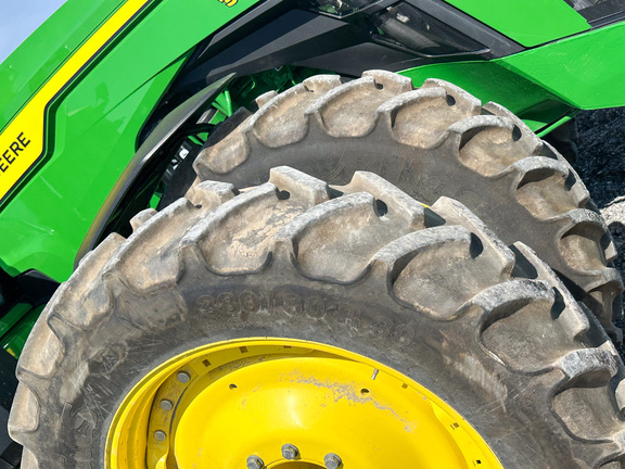 2022 John Deere 8R 310 Tractor