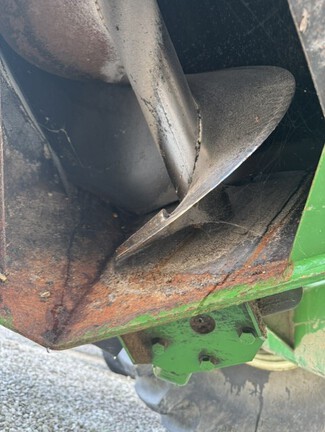 J&M 525-14 Grain Cart