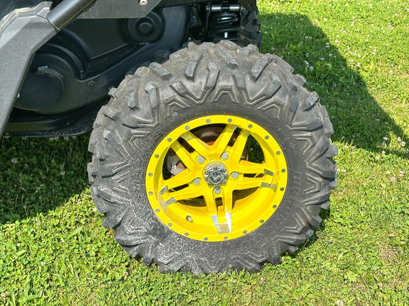 2025 John Deere XUV 875M HVAC Cab Diesel ATV