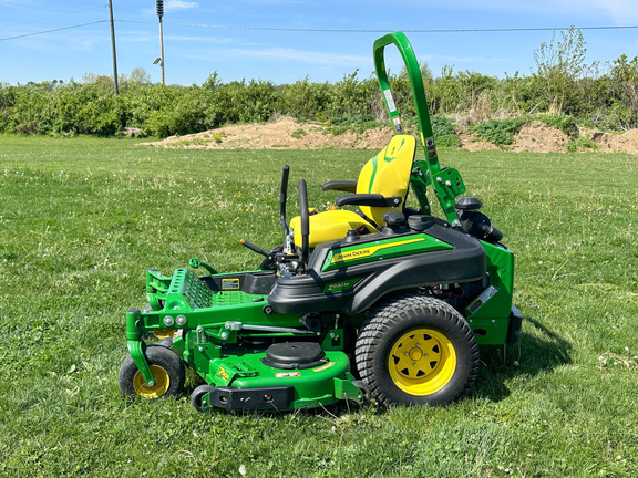 2023 John Deere Z930M Mower/Zero Turn