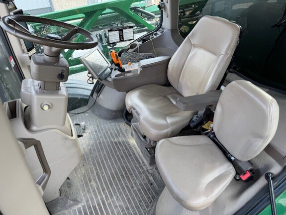2015 John Deere R4045 Sprayer/High Clearance