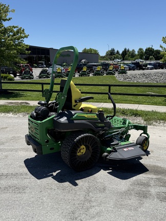 2024 John Deere Z930M Mower/Zero Turn