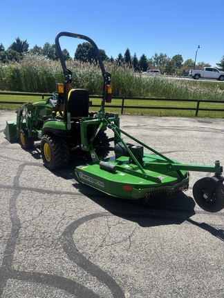 2021 John Deere 1025R Tractor Compact