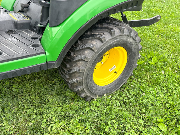 2021 John Deere 1025R Tractor Compact