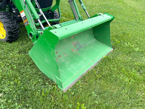 2021 John Deere 1025R Tractor Compact