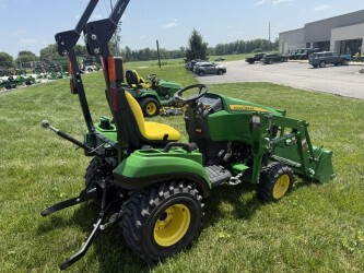 2021 John Deere 1023E Tractor Compact