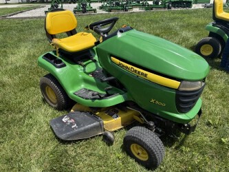 2010 John Deere X300 Garden Tractor