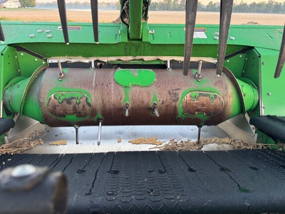 2018 John Deere 640FD Header Combine