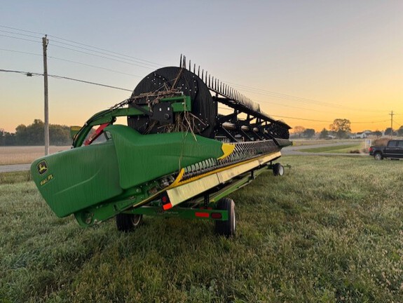 2018 John Deere 640FD Header Combine