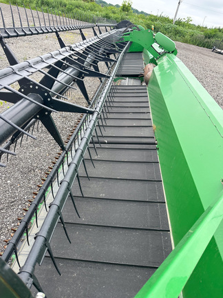 2014 John Deere 640FD Header Combine