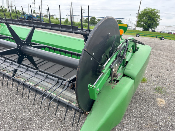 2014 John Deere 640FD Header Combine