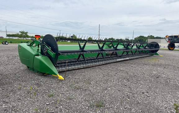 2014 John Deere 640FD Header Combine