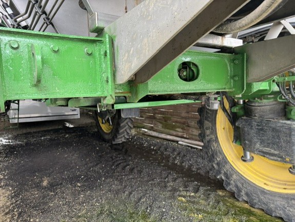 2016 John Deere R4045 Sprayer/High Clearance