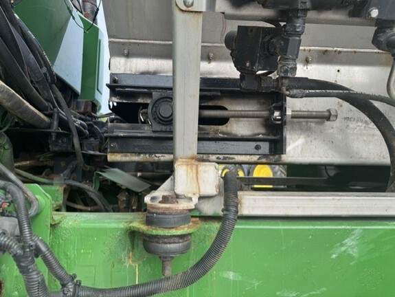 2016 John Deere R4045 Sprayer/High Clearance
