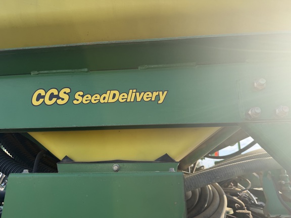 2005 John Deere 1790 Planter