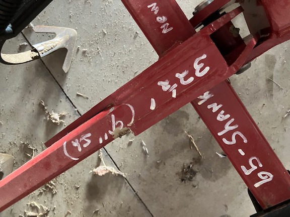 2002 Case IH TIGER MATE II Field Cultivator