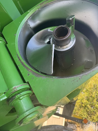 2009 Brent 782 Grain Cart