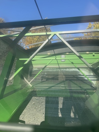 2009 Brent 782 Grain Cart