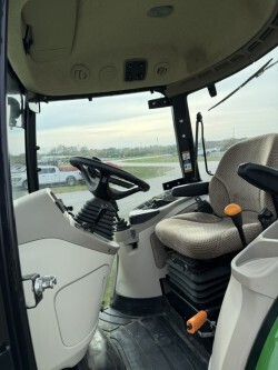 2024 John Deere 4066R Tractor Compact