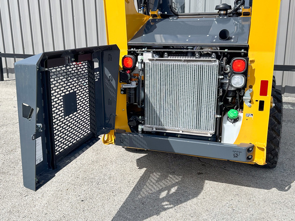 2023 John Deere 318G Skid Steer Loader