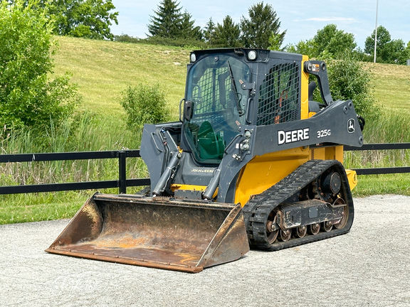 2018 John Deere 325G Compact Track Loader