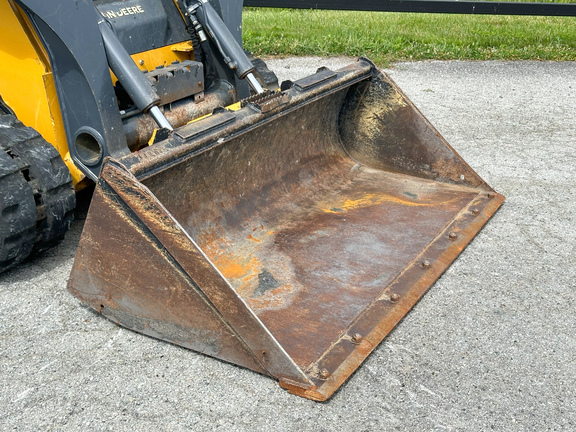 2018 John Deere 325G Compact Track Loader