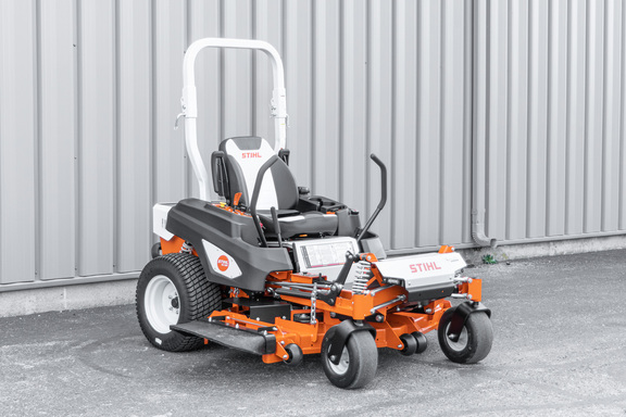 Stihl RZ 560 Mower/Zero Turn