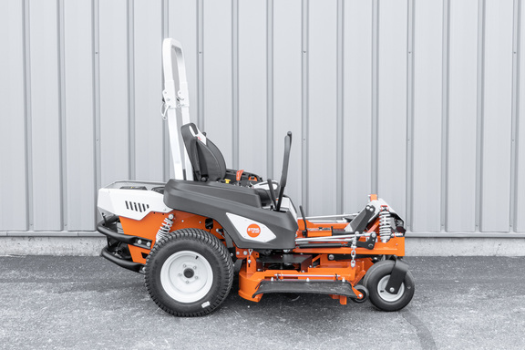 Stihl RZ 560 Mower/Zero Turn