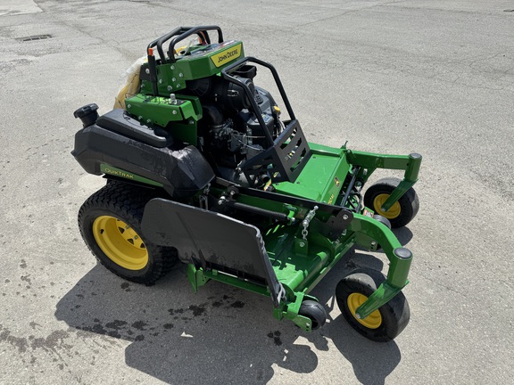 2024 John Deere Q850M Mower/Zero Turn