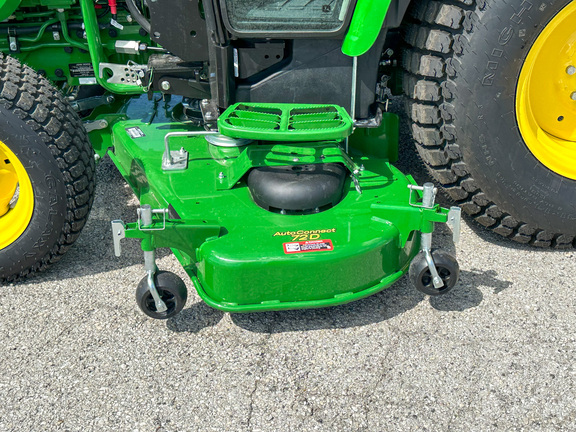 2024 John Deere 3039R Tractor Compact