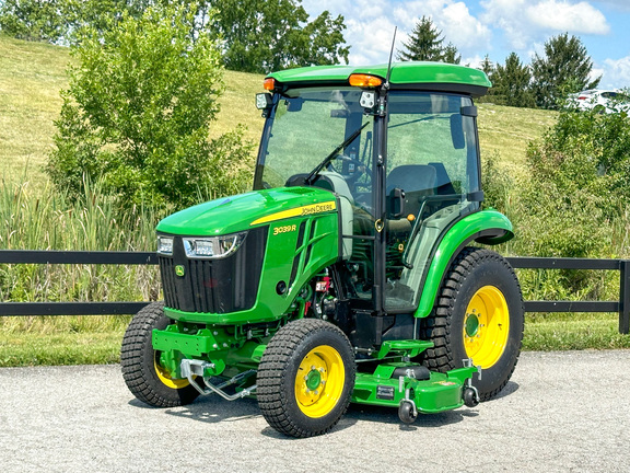 2024 John Deere 3039R Tractor Compact