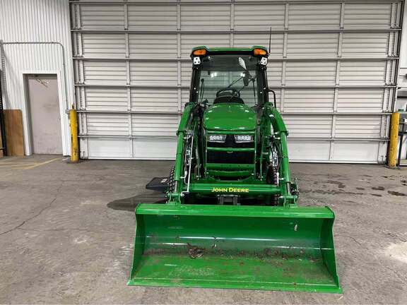 2024 John Deere 3039R Tractor Compact