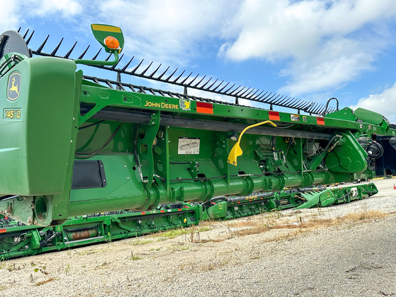 2019 John Deere 745FD Header Combine