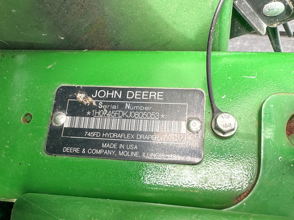 2019 John Deere 745FD Header Combine