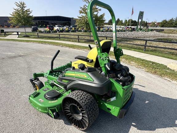 2022 John Deere Z950M Mower/Zero Turn