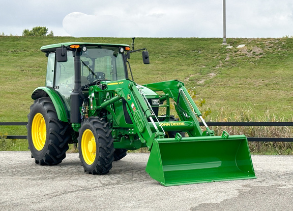 2023 John Deere 5100E Tractor