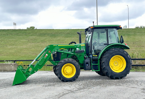 2023 John Deere 5100E Tractor