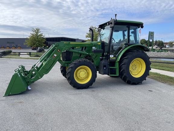 2022 John Deere 5100E Tractor