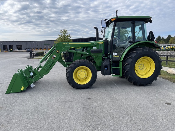 2022 John Deere 5100E Tractor