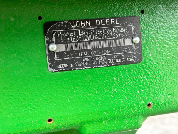 2022 John Deere 5100E Tractor