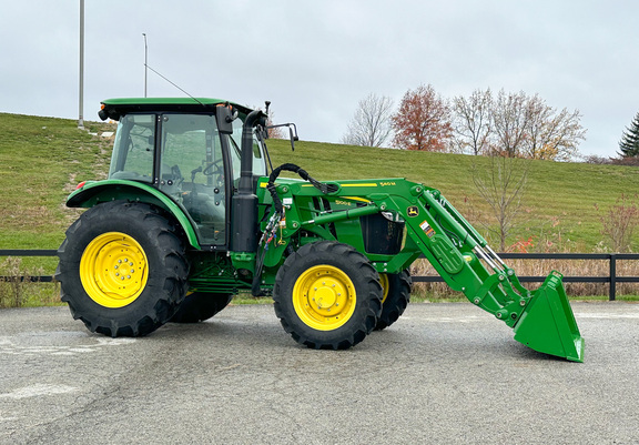 2023 John Deere 5100E Tractor