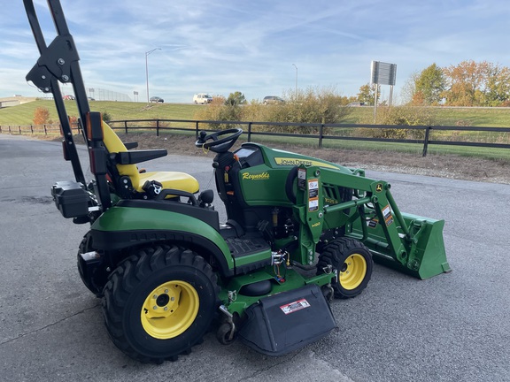 2015 John Deere 1025R Tractor Compact