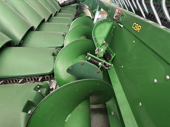 2022 John Deere C8R Header Corn Head