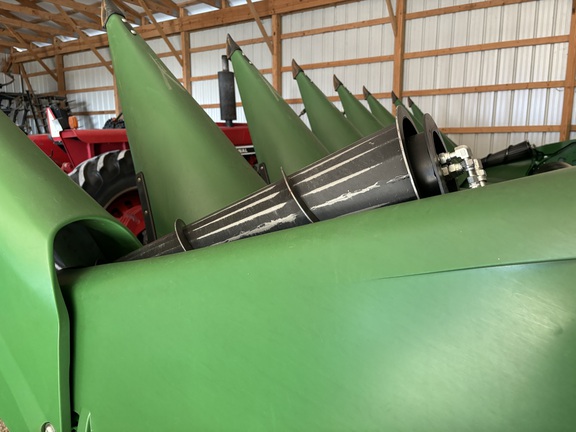 2022 John Deere C8R Header Corn Head