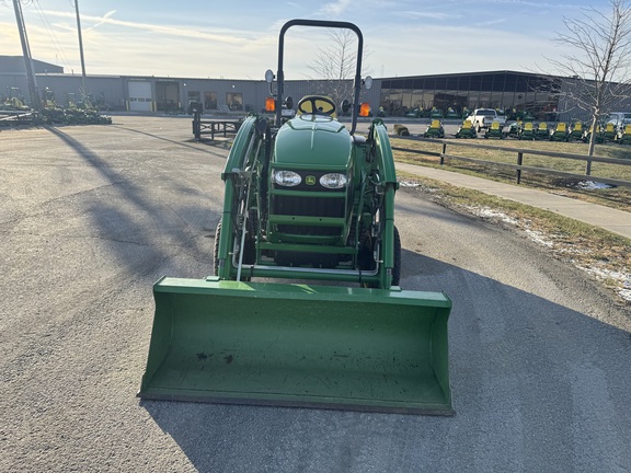 2005 John Deere 3720 Tractor Compact