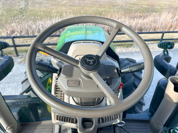 2022 John Deere 6R 155 Tractor